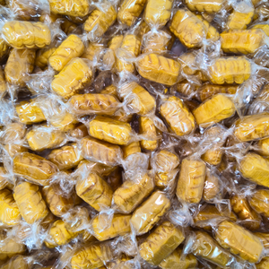 Sweet Peanut Twists