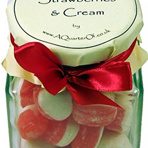 Glass Gift Jar of Strawberries and Cream